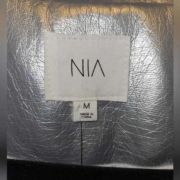 Metallic Silver Jacket - Picture 6 of 6